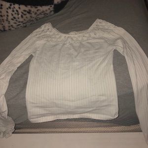 long sleeve creme crop top